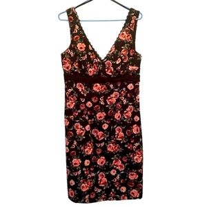 Ladies Floral V Neckline Cocktail 
Dress Size 14 by “Connected”